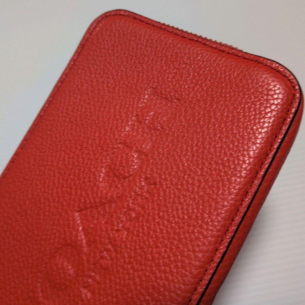 Coach Hangtag Multifunction Zip Case EUC - image 3